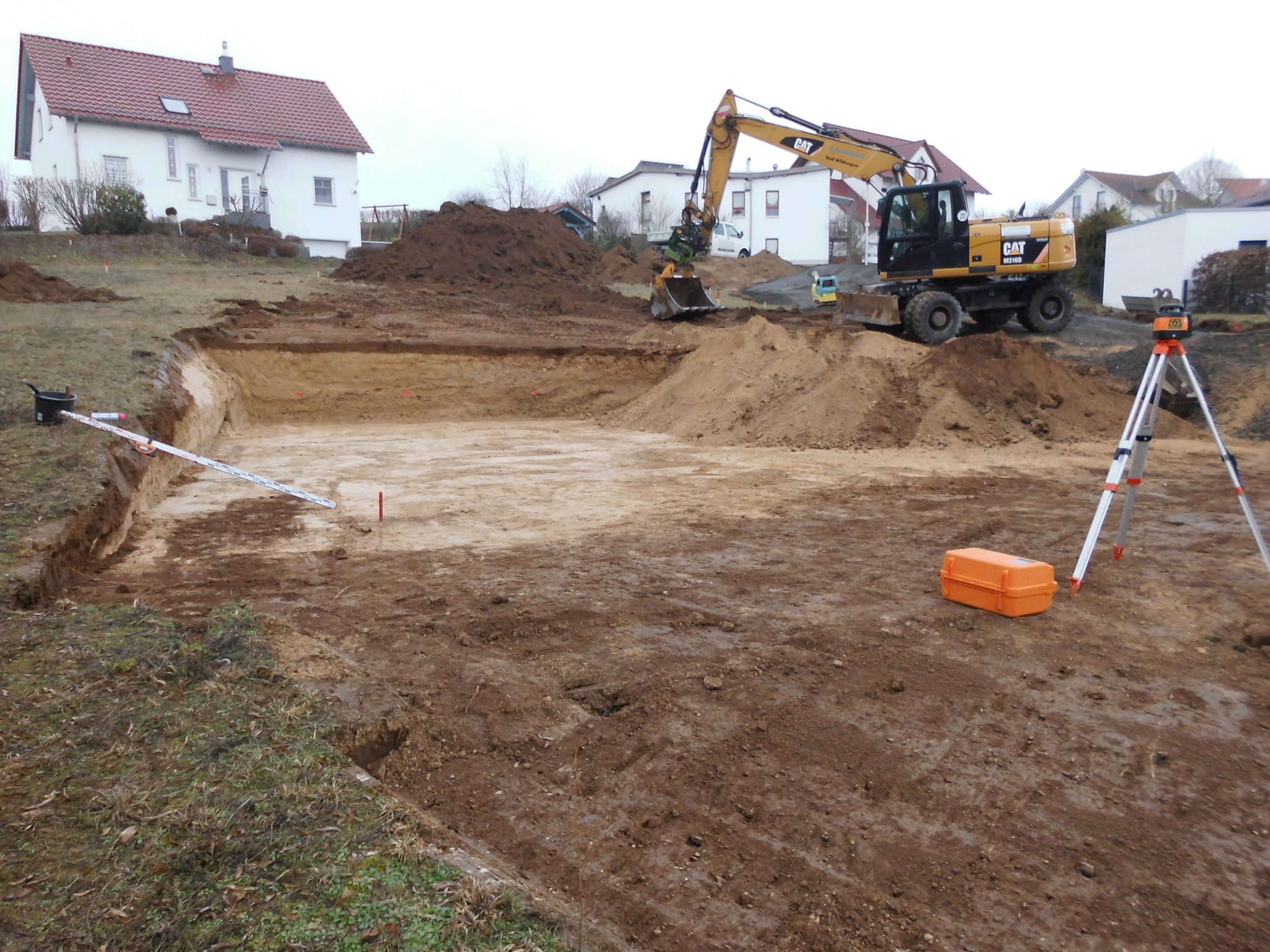 Erdreich Aus Einer Baugrube Erdarbeiten und Baggerarbeiten Nordhessen – Seite 2 – Transporte